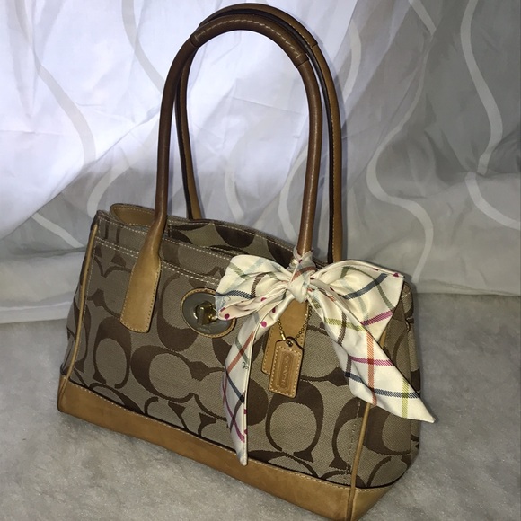 COACH Madeline 12463 tan Signature fabric satchel - Picture 7 of 17
